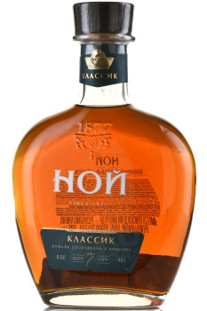 Коньяк Ной Классик 7 лет 0.5 л