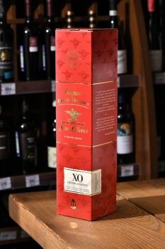 Jean Fillioux XO Grande Reserve Grande Champagne Premier Cru - коньяк Жан Фийу ХО Гранд Резерв Гранд Шампань Премье Крю 0.7 л в п/у