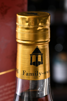 Jean Fillioux XO Grande Reserve Grande Champagne Premier Cru - коньяк Жан Фийу ХО Гранд Резерв Гранд Шампань Премье Крю 0.7 л в п/у