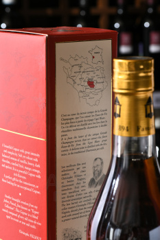 Jean Fillioux XO Grande Reserve Grande Champagne Premier Cru - коньяк Жан Фийу ХО Гранд Резерв Гранд Шампань Премье Крю 0.7 л в п/у