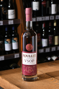 Roullet VSOP - коньяк Рулле ВСОП 0.5 л
