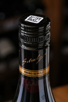 Fruko Schulz Creme de Cassis - ликёр десертный Фруко Шульц Крем де Кассис 0.35 л