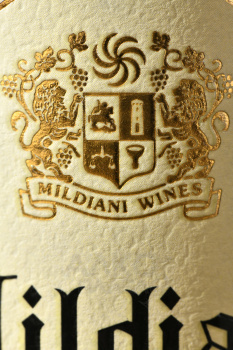 Mildiani Alazani Valley White Semi Sweet - вино Милдиани Алазанская Долина 0.75 л белое полусладкое