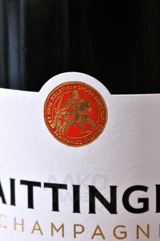 Taittinger Brut Reserve - шампанское Тэтенжэ Брют Резерв 0.75 л