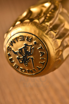 Taittinger Comtes de Champagne Blanc de Blancs Brut 2008 - шампанское Тэтенжэ Комт де Шампань Гран Крю Блан де Блан Брют 2008 0.75 л