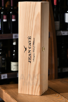 Jean Cave Vieil Armagnac - арманьяк Жан Каве Вьей 1979 год 0.7 л в д/у