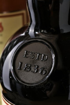 Glenfarclas 17 Year Old - виски Гленфарклас 17 лет 0.7 л в тубе
