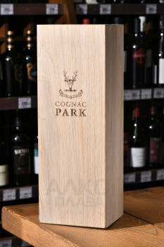 Park Cigar Blend - коньяк Парк Сигар Бленд 0.7 л в д/у