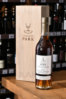 Park Cigar Blend - коньяк Парк Сигар Бленд 0.7 л в д/у