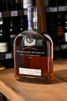 Woodford Reserve - виски бурбон Вудфорд Резерв 1 л
