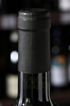 Pavo Nero Zinfandel Puglia - вино ПавоНеро Зинфандель Пулия 0.75 л красное полусухое