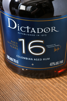 Dictador 16 Years Old - ром Диктатор 16 лет 0.7 л