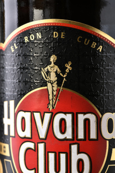 Havana Club Anejo 7 years - ром Гавана Клуб Аньехо 7 лет 0.7 л