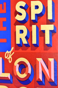 Beefeater London Dry - джин Бифитер Лондон Драй 0.7 л