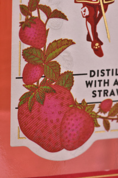 Gin Beefeater London Pink - джин Бифитер Лондон Пинк со вкусом клубники 0.7 л
