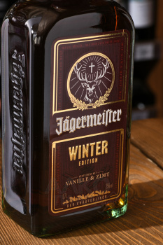 Jagermeister Winter - ликер Ягермайстер Винтер 0.7 л