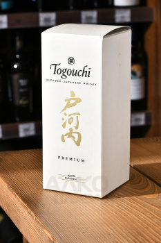 Togouchi Premium Japanese Whisky - виски Тогучи Джапаниз Виски Премиум 0.7 л в п/у