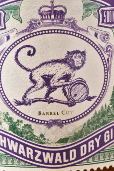 Monkey 47 Barrel Cut Schwarzwald Dry Gin - джин Манки 47 Баррел Кат Шварцвальд Драй 0.5 л в п/у