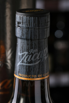 Zacapa Centenario Edicion Negra - ром Закапа Сентенарио Эдисьон Негра 0.7 л в тубе