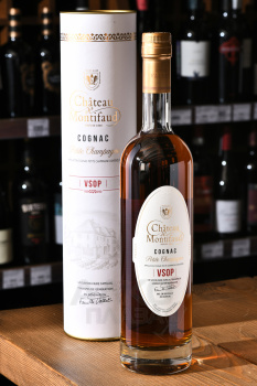 Chateau de Montifaud VSOP in tube - коньяк Шато де Монтифо ВСОП 0.7 л в тубе