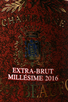 Herbert Beaufort Cuvee L`Age d`Or Extra Brut Bouzy Grand Cru - шампанское Эрбер Бофор Кюве л`Аж д`Ор Бузи Гран Крю 0.75 л белое экстра брют