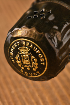 Champagne Herbert Beaufort Cuvee La Favorite - шампанское Шампань Эрбер Бофор Кюве ля Фаворит 0.75 л белое брют