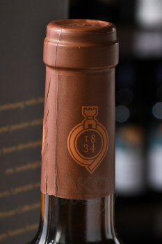 Coleccao Privada Domingos Soares Franco Moscatel de Setubal - вино крепленое Частная коллекция Домингос Соарес Франко Мушкатель де Сетубал 0.75 л белое сладкое в п/у