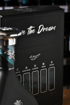 Cognac Croizet Black Legend Napoleon Grande Champagne AOC - коньяк Круазе Блек Легенд Наполеон Гран Шампань 0.7 л в п/у