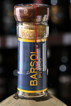 Barsol Pisco Selecto Achlado - писко Барсоль Селекто Аколадо 0.7 л