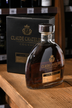Claude Chatelier XO Extra - коньяк Клод Шателье ХО Экстра 0.7 л в п/у