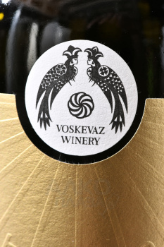 Voskevaz Vintage Voskehat - вино Воскеваз Винтаж Воскеат 0.75 л белое сухое
