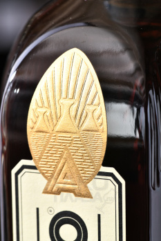 Adriatico Amaretto - ликер Адриатико Амаретто 0.7 л