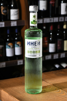 Настойка Сверкающий Иней лайм-мята 0.5 л