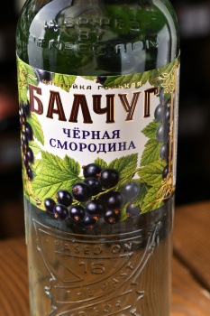 Настойка Балчуг Чёрная Смородина 0.5 л