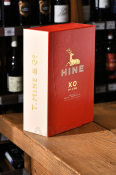 Hine XO - коньяк Хайн ХО 0.7 л в п/у