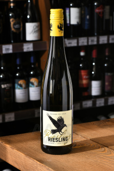 Freiherr von Goler Riesling - вино Фрайхерр фон Гёлер Рислинг 0.75 л белое полусухое