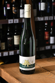 Staffelter Hof Magnus Riesling Trocken Mosel - вино Штаффельтер Хоф Магнус Рислинг Трокен Мозель 0.75 л белое полусухое
