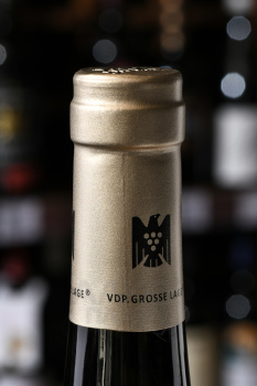 Kuhling Gillot Nackenheimer Rothenberg Wurzelecht Riesling Rheinhessen - вино Кюллинг-Гиллот Накенхайм Ротенберг Вюрцлехт Рислинг Райнхессен 0.75 л белое полусухое