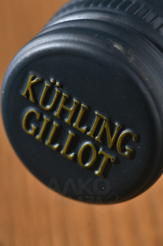 Kuhling-Gillot Qvinterra Riesling Trocken Rheinhessen - вино Кюллинг-Гиллот Квинтера Рислинг Трокен Райнхессен 0.75 л белое сухое
