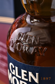 Glen Moray Single Malt Cabernet Cask Finish gift box - виски Глен Морей Сингл Молт Каберне Каск Финиш 0.7 л п/у