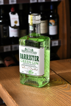Barrister Green - джин Барристер Грин 0.5 л