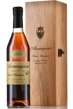 Armagnac Saint Christeau Millesime 1976 - арманьяк Сент Кристо Миллезимэ 1976 года 0.7 л в п/у