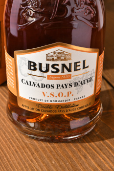 Busnel VSOP - кальвадос Бюснель ВСОП 0.7 л
