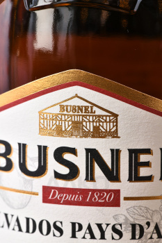 Busnel Fine Calvados du Pays d`Auge - кальвадос Бюнель Пэи д`Ож Фин 0.7 л