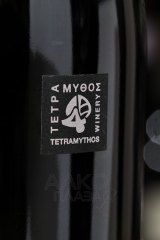 Tetramythos Mavro Kalavrytino Natur - вино Тетрамитос Мавро Калавритино Натюр 0.75 л красное сухое
