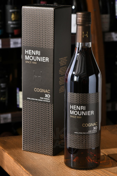 Henri Mounier XO - коньяк Анри Мунье ХО 0.7 л