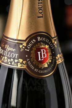 Louis Bouillot Brut Grande Reserve Cremant de Bourgogne AOC - игристое вино Луи Буйо Брют Гран Резерв Креман де Бургонь 0.75 л