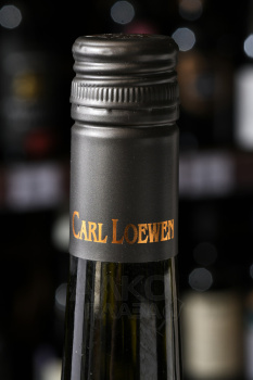 Carl Loewen Riesling Varidor - вино Карл Лёвен Рислинг Варидор 0.75 л белое полусухое