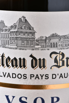 Chateau du Breuil VSOP - кальвадос Шато дю Брёй ВСОП 0.7 л в п/у