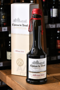 Chateau du Breuil Millesime Pays d’Auge 2002 - кальвадос Шато дю Брёй Миллезим Пэи д’Ож 2002 год 0.7 л в п/у